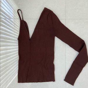 Cut out one shoulder top